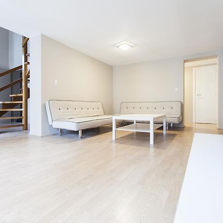 Madou City Center Apartment Brussels Bilik gambar